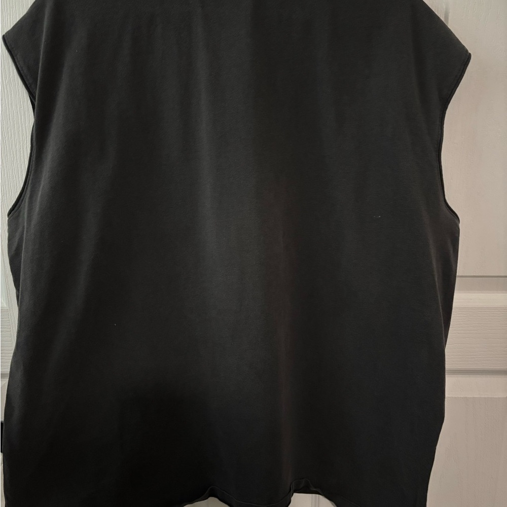 ALPHALETE sleeveless cutoff men’s shirt. - Picture 4 of 4